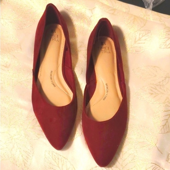 Time Tru memory foam Maroon color Flats Size 8.5 - Picture 2 of 7
